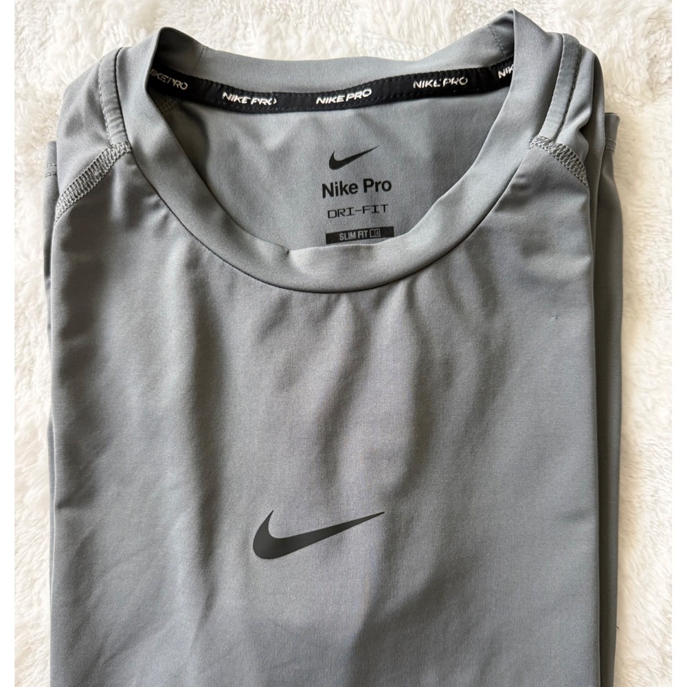 Nike Pro Dri-FIT Mens Grey Long Sleeve Slim Fit Training Top Size M- EUC